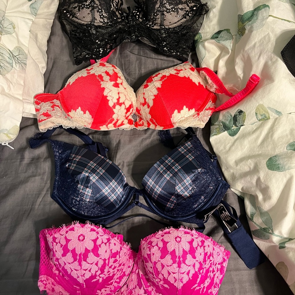 Victoria's Secret Bra Collection - 86 in total. Looking to bundle. $5 EACH - Picture 13 of 16